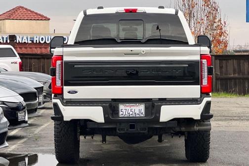 2026 Ford F-250 Platinum
