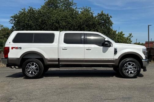 Star White Metallic Tri-Coat 2022 Ford F-350 Lariat