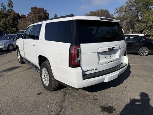 2019 GMC Yukon XL SLT