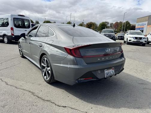 2021 Hyundai SONATA SEL Plus