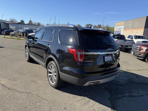 2017 Ford Explorer Limited