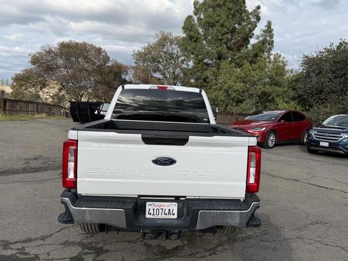 2024 Ford F-350 XLT