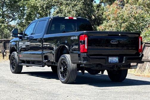 Agate Black Metallic 2024 Ford F-250 Lariat