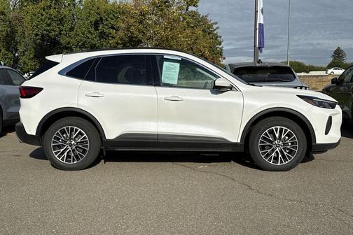 2024 Ford Escape PHEV SE