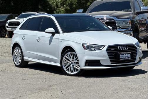 2018 Audi A3 e-tron 1.4T Premium