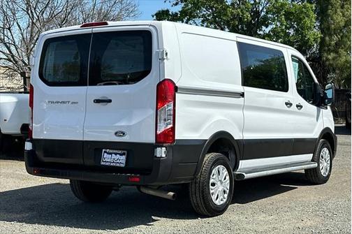 2023 Ford Transit-250 Base