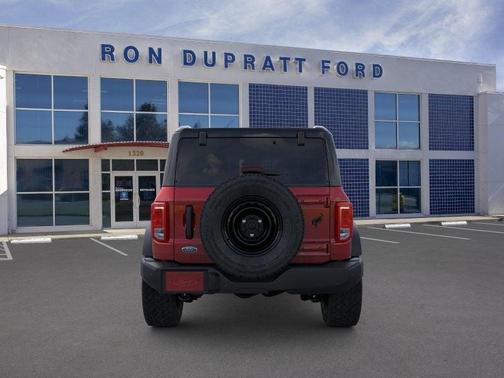 Ruby Red Metallic Tinted Clearcoat 2026 Ford Bronco Big Bend