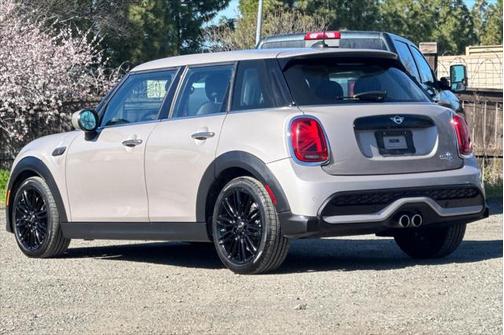 2024 MINI Hardtop Cooper S