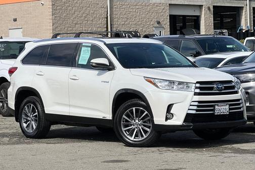 2019 Toyota Highlander Hybrid XLE