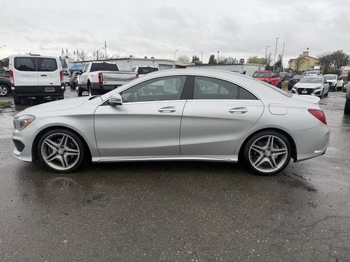 2014 Mercedes-Benz CLA-Class Base