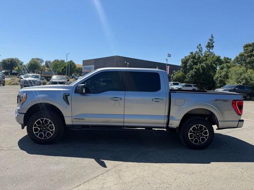 Iconic Silver Metallic 2021 Ford F-150 XLT