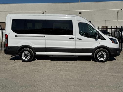2025 Ford Transit-350 XL