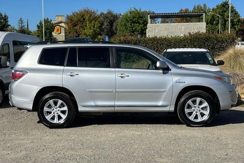 2012 Toyota Highlander Hybrid Base