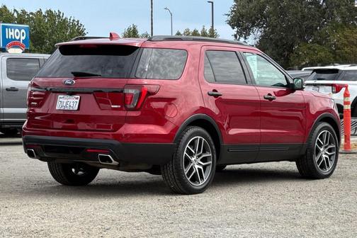 2017 Ford Explorer sport