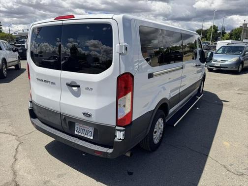 2022 Ford Transit-350 XLT