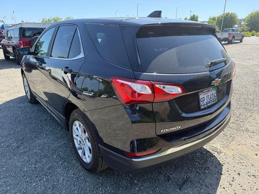 Midnight Blue Metallic 2021 Chevrolet Equinox 1LT