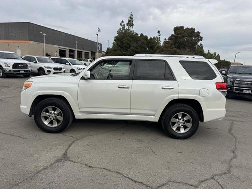 2013 Toyota 4Runner SR5