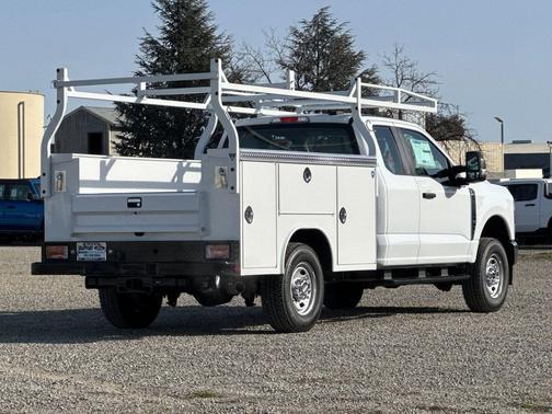 Oxford White 2026 Ford F-250 XL