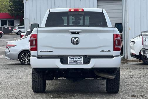 2024 RAM 2500 Laramie Crew Cab 4x4 6'4' Box