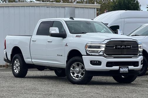 2024 RAM 2500 Laramie Crew Cab 4x4 6'4' Box