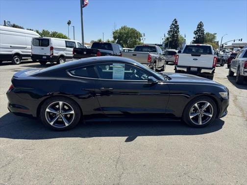 2017 Ford Mustang EcoBoost