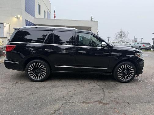 2019 Lincoln Navigator Black Label