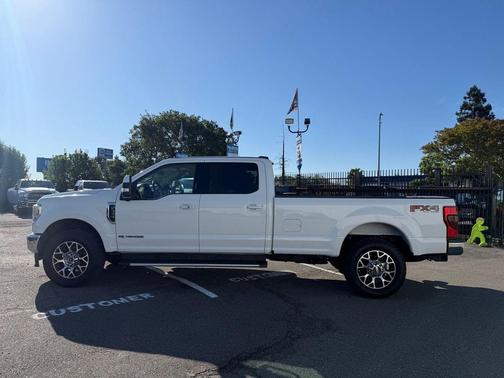 Star White Metallic Tri-Coat 2020 Ford F-350 Lariat