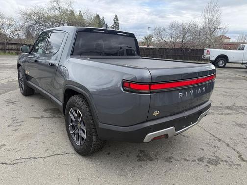 2022 Rivian R1T Launch Edition