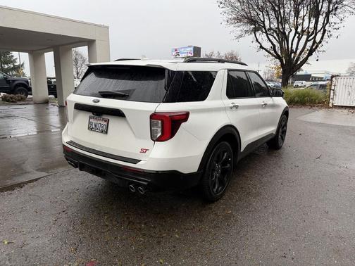 2024 Ford Explorer ST