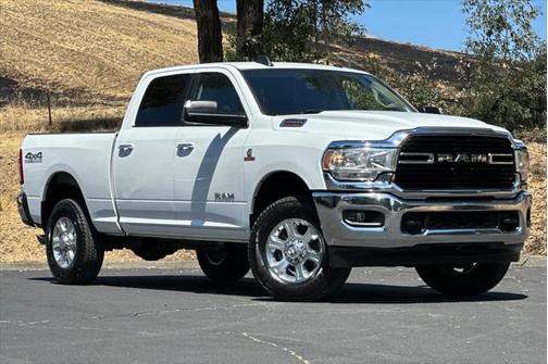 2019 RAM 2500 Big Horn Crew Cab 4x4 6'4' Box