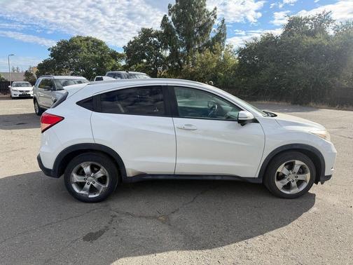 White Orchid Pearl 2016 Honda HR-V EX-L w/Navigation