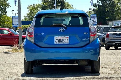 2012 Toyota Prius c Three