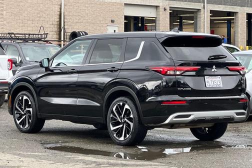 2024 Mitsubishi Outlander SE 2.5 S-AWC