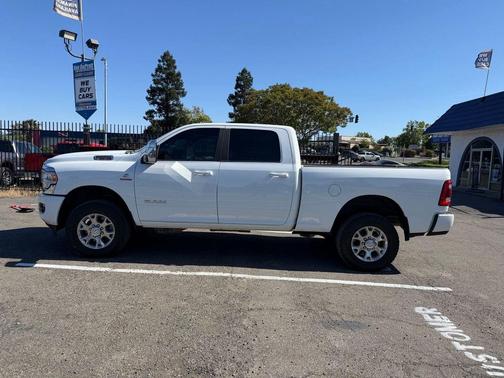 Bright White Clearcoat 2024 RAM 2500 Laramie Crew Cab 4x4 6'4' Box