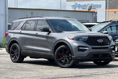 Carbonized Gray Metallic 2023 Ford Explorer ST