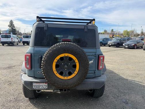 2022 Ford Bronco Badlands