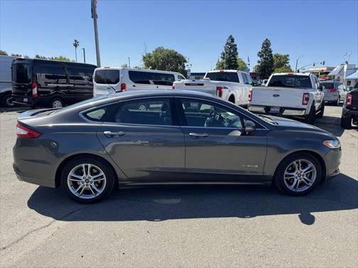 2016 Ford Fusion Hybrid Titanium