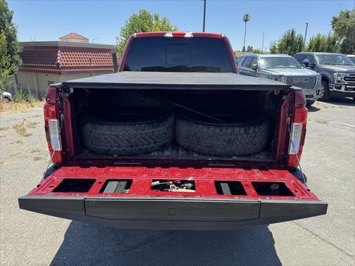 2017 Ford F-350 Lariat
