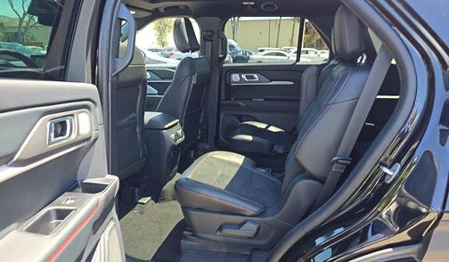 Black Metallic 2025 Ford Explorer ST