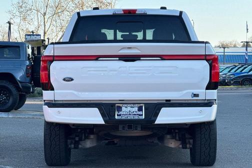 2023 Ford F-150 Lightning LARIAT