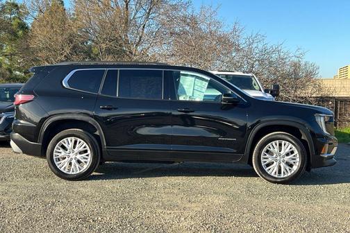 2024 GMC Acadia FWD Elevation