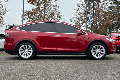2018 Tesla Model X 75D