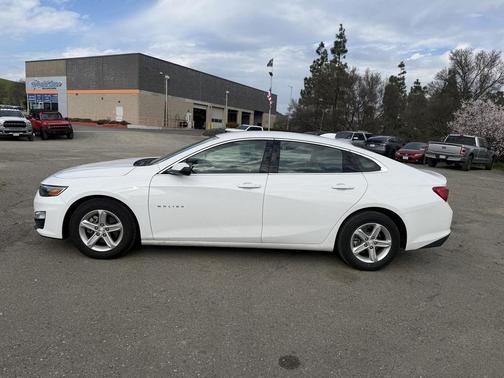 2024 Chevrolet Malibu FWD 1LT