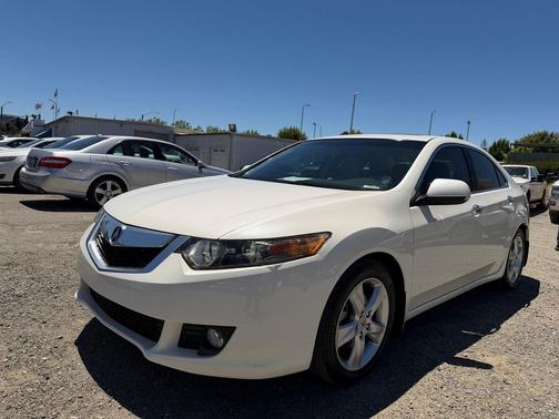 White 2010 Acura TSX 2.4