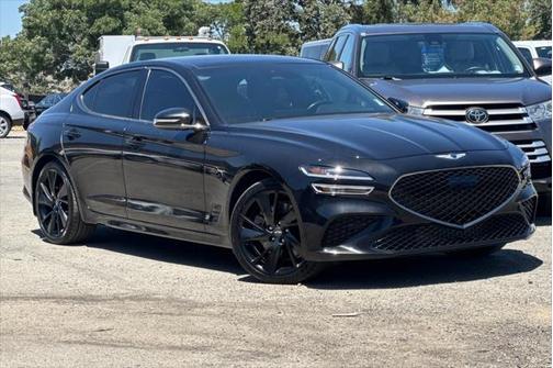 2022 Genesis G70 3.3T RWD