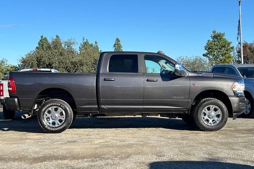 2024 RAM 2500 Laramie Crew Cab 4x4 6'4' Box