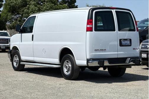 2023 GMC Savana 2500 Work Van