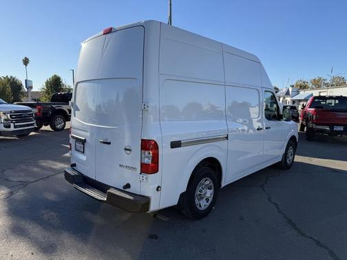 2020 Nissan NV Cargo NV2500 HD SV V6