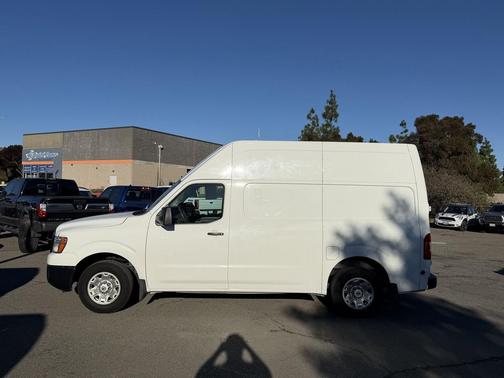 2020 Nissan NV Cargo NV2500 HD SV V6