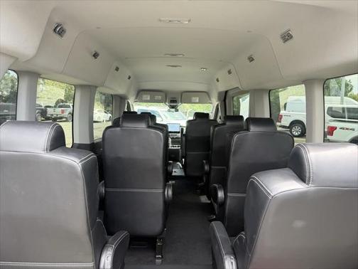 2022 Ford Transit-350 XLT